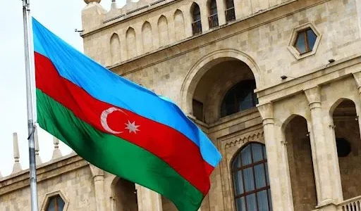 Київ під масованою атакою рф: багато постраждалої житлової забудови на понад 13 локаціях (оновлюється)