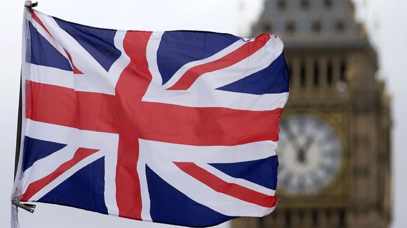 У Британії чоловіка засудили за роботу на розвідку рф: передав особисті дані ексміністра оборони