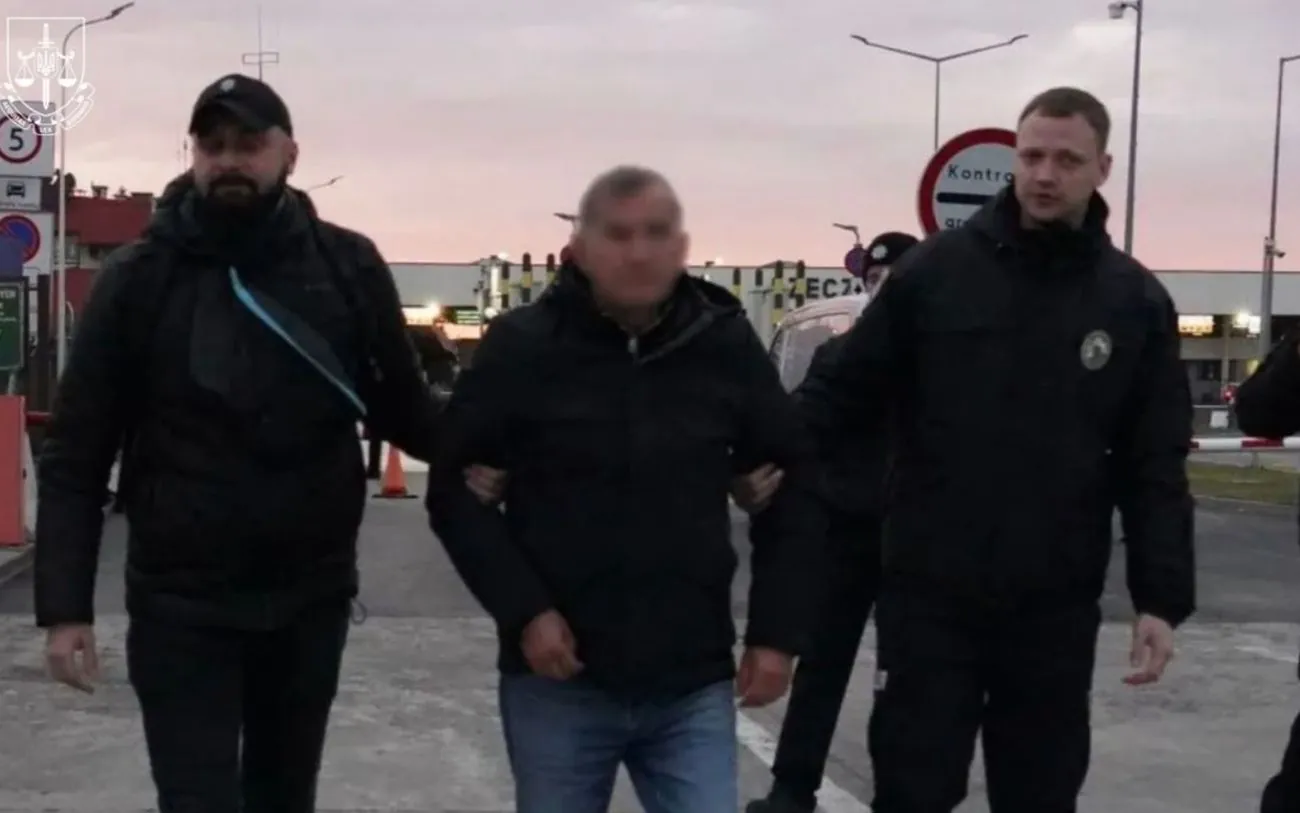 Прокурори скерували до суду справу щодо екстрадованого з Іспанії столичного забудовника Войцеховського