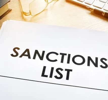 Зеленський підписав укази про синхронізацію санкцій з пакетами ЄС проти рф та Ірану
