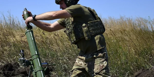 Генштаб про ситуацію на фронті: 111 бойових зіткнень, рф застосувала понад 1,2 тис. дронів-камікадзе