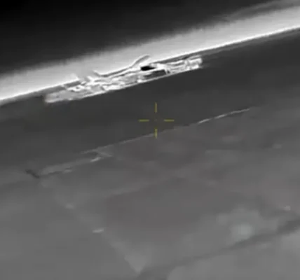 ГУР показало ексклюзивні кадри ураження російського Су-30 на аеродромі в Саках