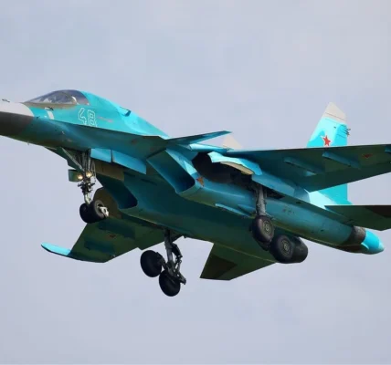росія втратила понад 30 літаків Су-34 під час війни в Україні - британська розвідка