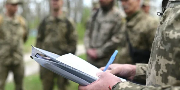 Єврокоміссар з прав людини заявив про вибіркову мобілізацію в Україні та інші порушення - меморандум