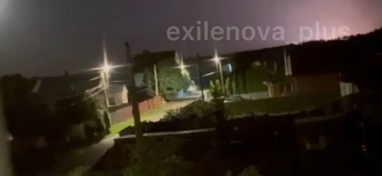 Безпілотники атакували низку російських регіонів, зокрема підприємства оборонної промисловості