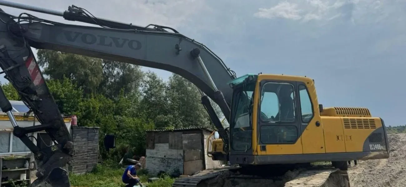 Чоловік, який напав з ножем на відвідувача ТРЦ в Києві, виявився колишнім військовим