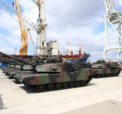 Австралія передала Україні танки Abrams - Reuters