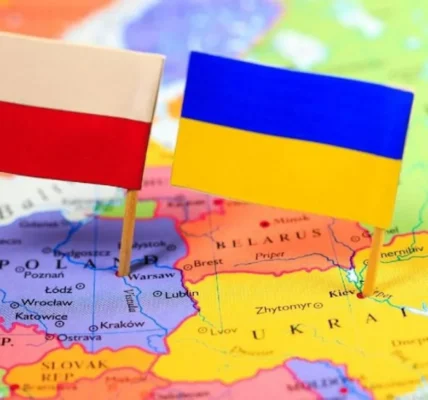 Посольство України спростувало фейк про