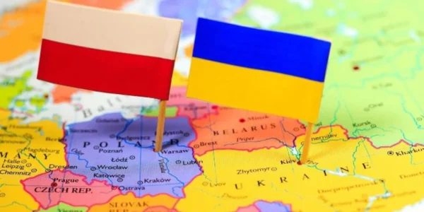 Посольство України спростувало фейк про