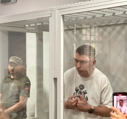 Вбивство підлітка на фунікулері в Києві: суд продовжив тримання під вартою співробітнику УДО