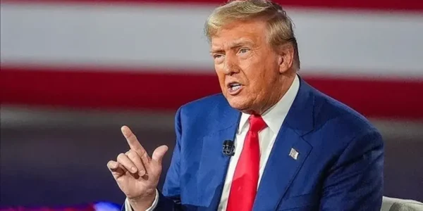 Можливо, разом з Європою та іншими країнами, але не у формі НАТО: Трамп про гарантії безпеки для України