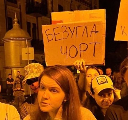 Рада не змогла усунути Безуглу з засідань: нардеп назвав причину