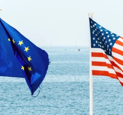Краще, ніж нічого: США і ЄС затвердили торговельну угоду, але на обох континентах вистачає незадоволених