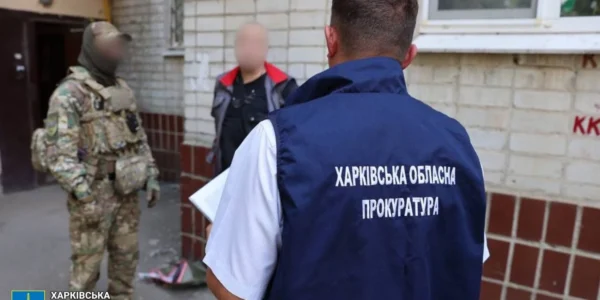 У Харкові повідомили про підозру чоловікам, які скоїли напад на матір українського військового