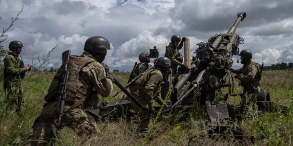 російські окупанти втратили майже 900 військових та 33 артсистеми за добу