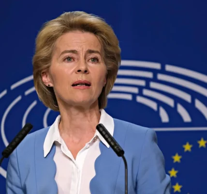 "Він хижак": Урсула фон дер Ляєн різко висловилася про путіна і закликала Європу чинити опір