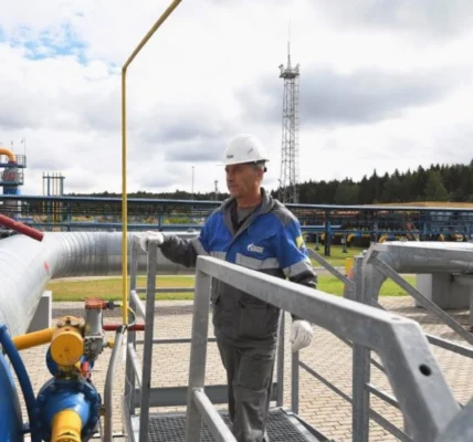 росія та Китай підписали велику угоду щодо нового газопроводу - Bloomberg