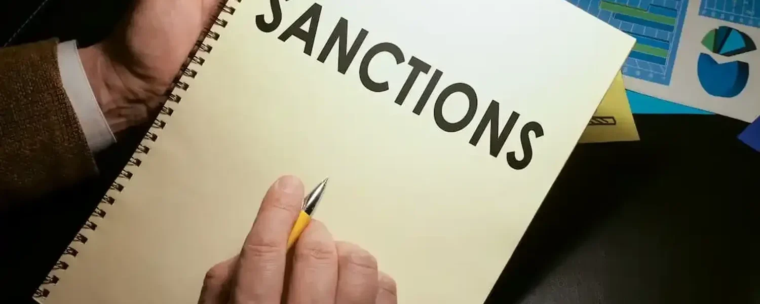 Санкції проти громадян України суперечать закону й несуть мільярдні ризики