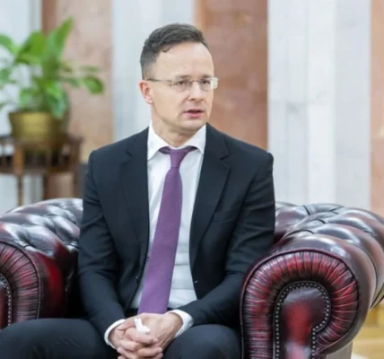 Трамп не посилав сигналу про те, що Угорщина повинна припинити купувати російську нафту - Сіярто