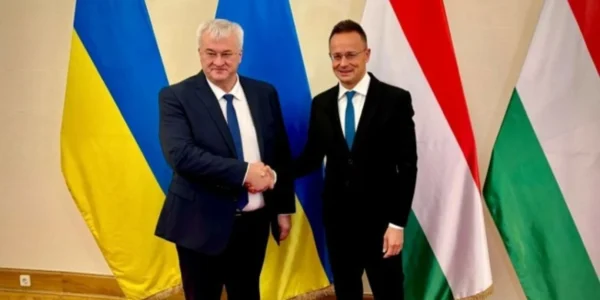Сіярто заявив, що цього тижня у Будапешті проведе переговори із Сибігою