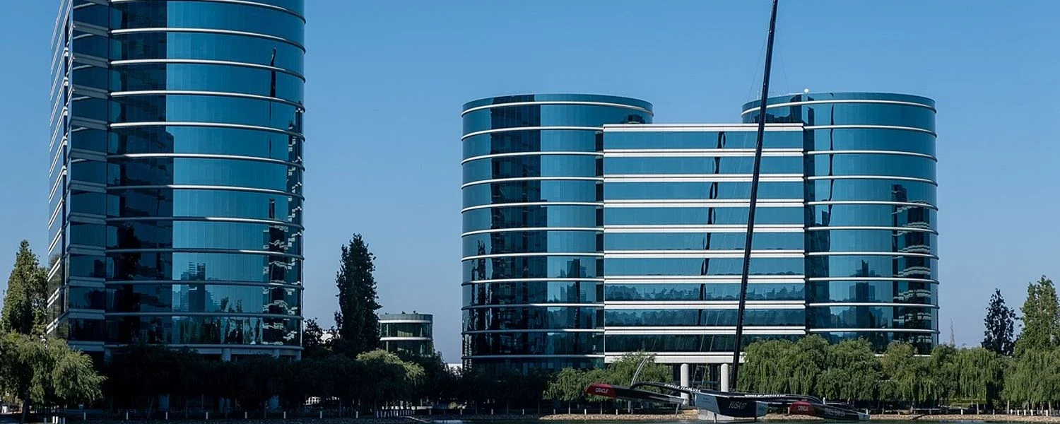 Oracle зафіксувала рекордне зростання акцій на 27% завдяки замовленням на ШІ-послуги - FT