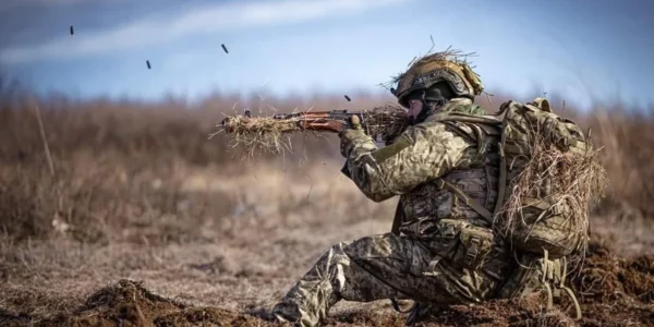 Російські війська втратили 910 солдатів та 26 артсистем за добу - Генштаб