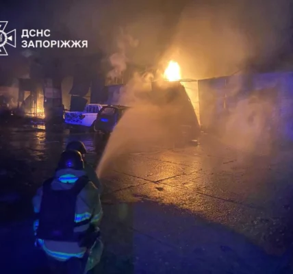 Уже 20 постраждалих від нічної атаки рф на Запоріжжя