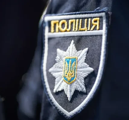 Крадіжка дитячих колготок: злодії пробирались тунелем та різали стіну