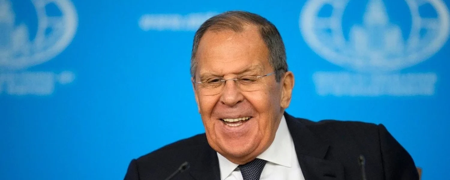 Загрожує не лише росії та Китаю: лавров заявив, що НАТО намагається взяти у військове кільце всю Євразію