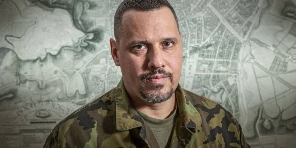 У Чехії поранили ножем бригадного генерала Романа Гітьгу: що відомо