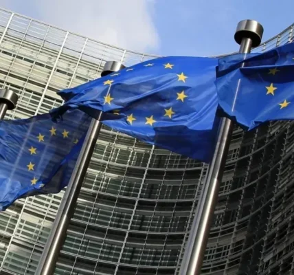 Єврокомісія просуває 4 оборонні проєкти для блокування повітряної агресії рф - Politico
