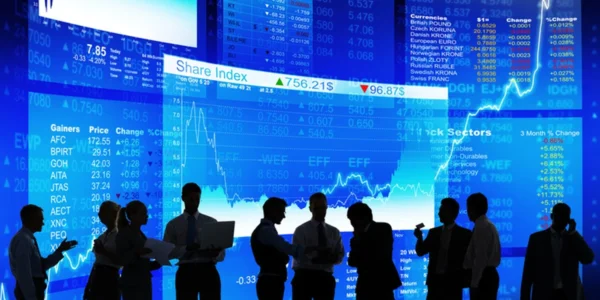 Біржі почали реагувати на тарифний удар Трампа по фармацевтиці та падіння техногігантів