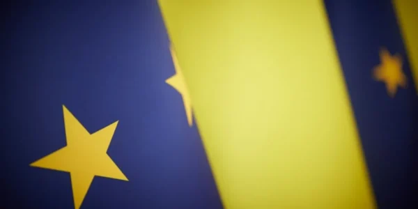 План ЄС щодо 140 млрд євро кредиту за рахунок активів рф для України: Bloomberg дізналося деталі