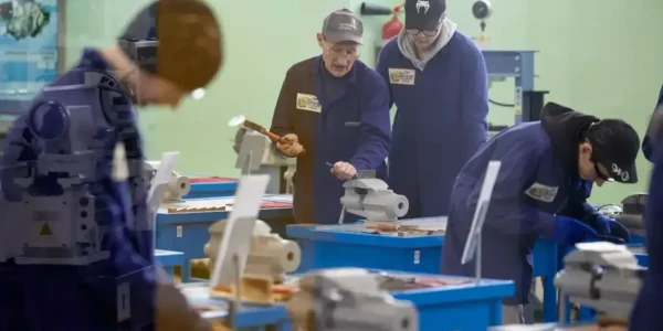 Першу професію можна буде отримати у будь-якому віці: нардеп роз