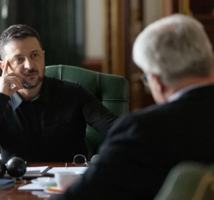 Зеленський доручив главі МЗС якнайшвидше реалізувати домовленості щодо пакетів підтримки України
