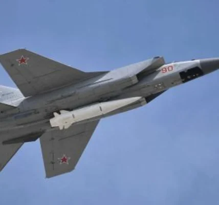 Масштабна тривога оголошена по Україні: лунають вибухи на Хмельниччині