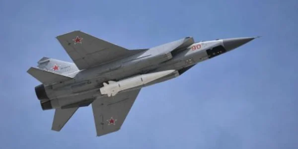 Масштабна тривога оголошена по Україні: лунають вибухи на Хмельниччині