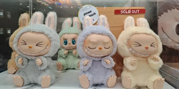 Китайський Pop Mart вчиться у Disney, щоб зробити іграшку Labubu глобальним брендом на десятиліття – Reuters