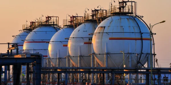 Україна хоче збільшити імпорт газу на 30% після російських атак - міністр