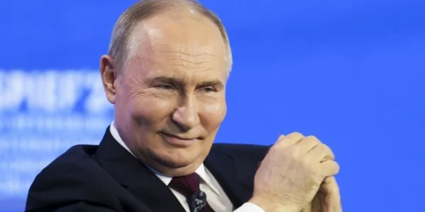 росія після приходу до влади путіна перетворилась на тоталітарну країну - The Telegraph