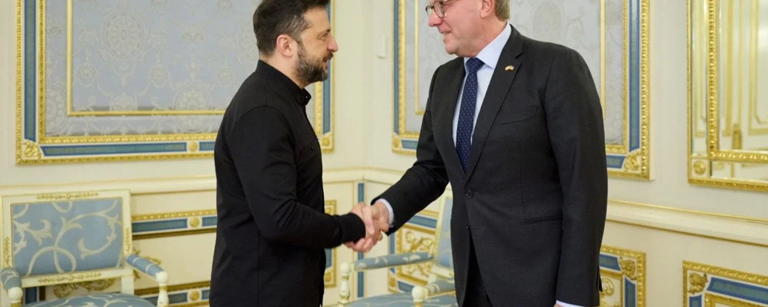 Зеленський обговорив з міністром бізнесу та фінансів Данії спільне виробництво зброї та захист від дронів