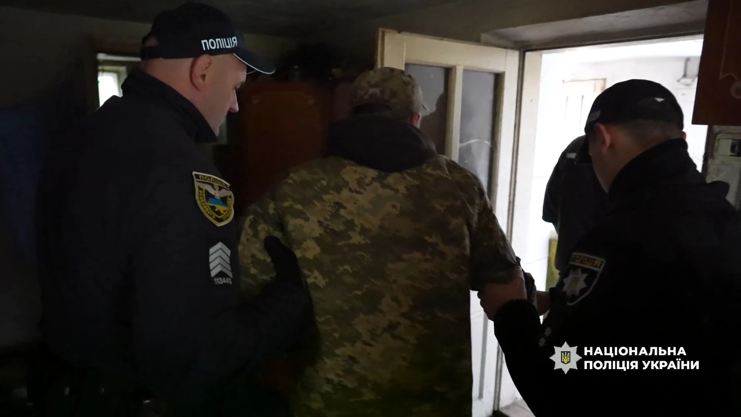На Львівщині затримали військового у СЗЧ, який прийшов до магазину з гранатою