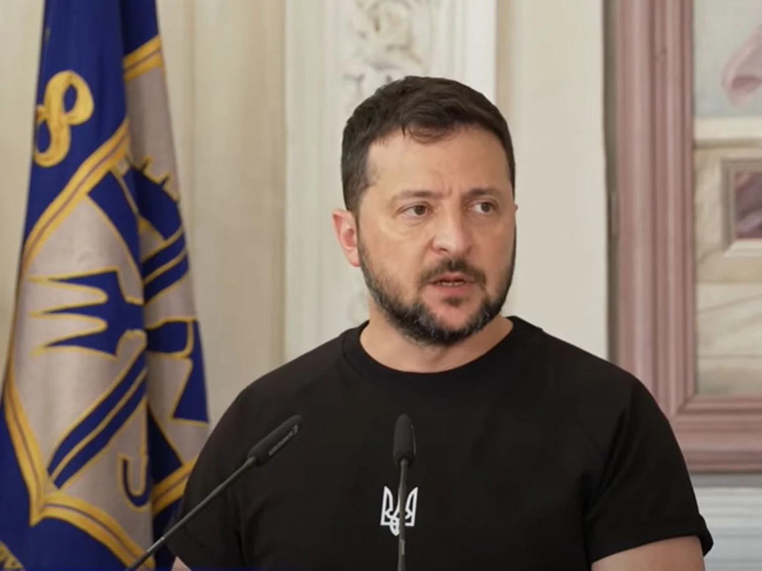 Зеленський: за нашими даними, дефіцит бензину в росії - до 20 % від потреби