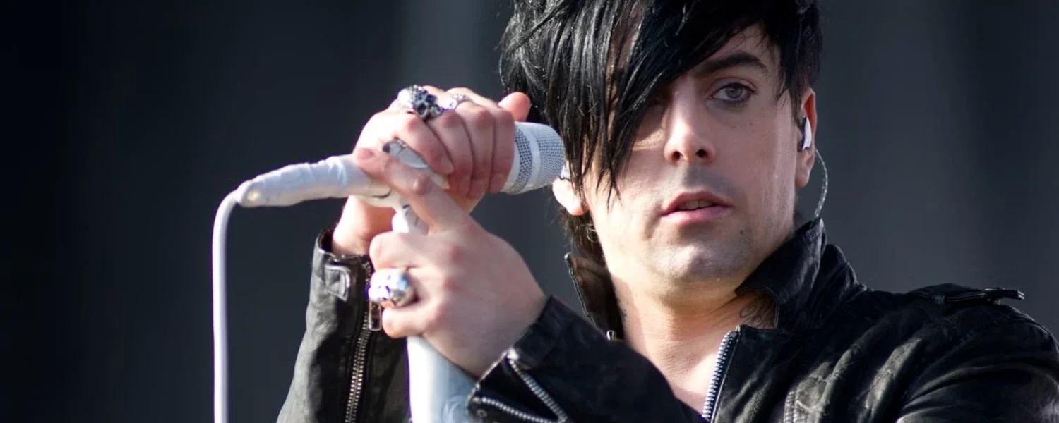 Педофіл та колишній фронтмен Lostprophets Ієн Воткінс загинув у в