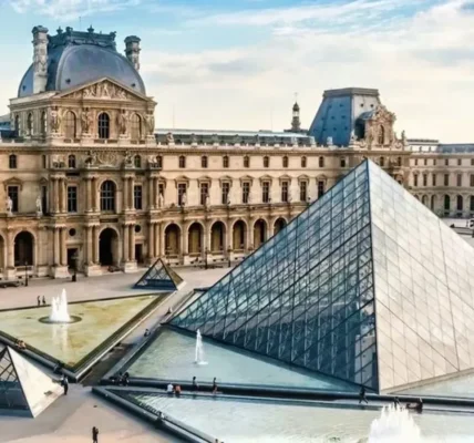 Українські Національні Новини (УНН)