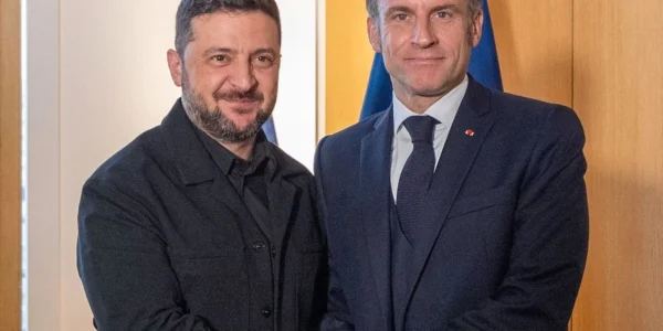 Президент Франції написав допис українською після зустрічі із Зеленським