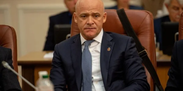 У Печерському суді розпочалось засідання, де оберуть запобіжний захід Труханову