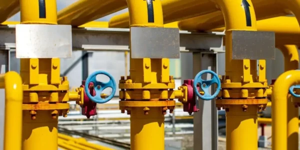 Місячні тарифи на газ в Україні зросли, річні залишаються стабільними