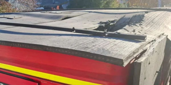 Окупанти атакували пожежний автомобіль у Херсоні після артобстрілу