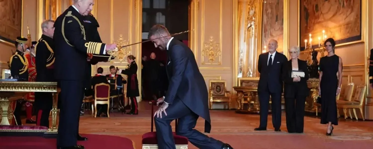 Девіда Бекхема посвятили у лицарі